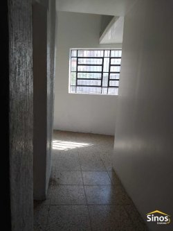 Prédio comercial no bairro Vila Rosa 