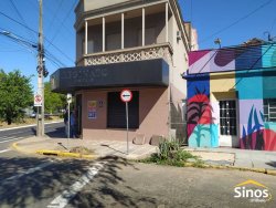 Prédio comercial no bairro Vila Rosa 