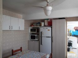 Casa com 02 dormitórios no bairro Jardim Mauá  