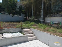Casa com 02 dormitórios no bairro Jardim Mauá  
