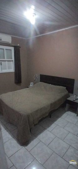 Terreno com 02 casas no bairro Ideal  