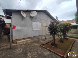 Terreno com 02 casas no bairro Ideal  