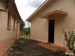 Sobrado com 03 dormitórios no bairro Hamburgo Velho 