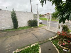 Casa com 02 dormitórios em Lomba Grande  