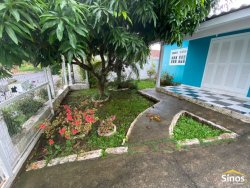 Casa com 02 dormitórios em Lomba Grande  