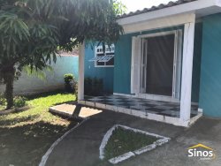 Casa com 02 dormitórios em Lomba Grande  