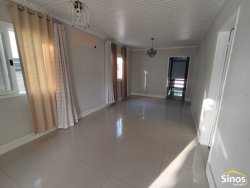 Casa com 03 dormitórios no bairro Santo Afonso 