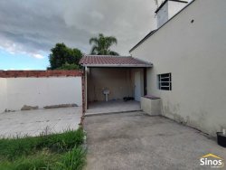 Casa com 03 dormitórios no bairro Santo Afonso 