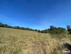 Sítio com 2,9 hectares no bairro Lomba Grande  
