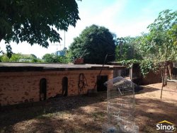 Pavilhão com apartamento de 02 dormitórios no bairro Lomba Grande 