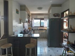 Pavilhão com casa no bairro Liberdade  