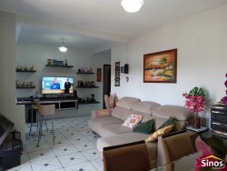 Pavilhão com casa no bairro Liberdade  