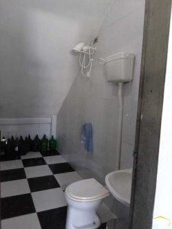 Pavilhão com casa no bairro Liberdade  