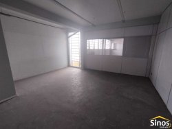 Prédio comercial no bairro Vila Nova 