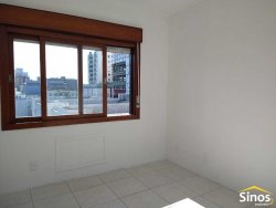 Apartamento com 03 dormitórios no Edifício Alpendre  