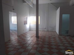 Prédio comercial com casa no bairro Ideal 