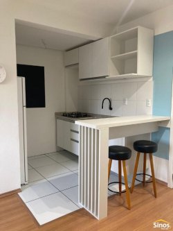 Apartamento com 01 dormitório no Residencial Toledo 