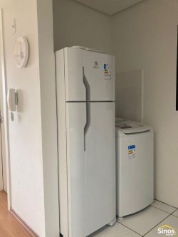Apartamento com 01 dormitório no Residencial Toledo 
