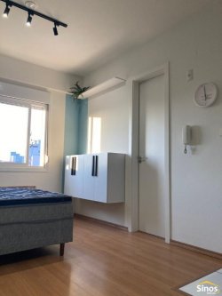 Apartamento com 01 dormitório no Residencial Toledo 