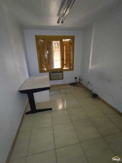Casa com 03 suítes no bairro Ouro Branco 