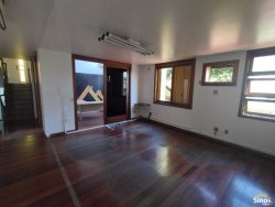 Casa com 03 suítes no bairro Ouro Branco 