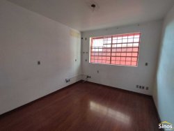 Casa com 03 suítes no bairro Ouro Branco 