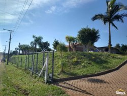 Sítio com 2.500m²  no bairro Lomba Grande 