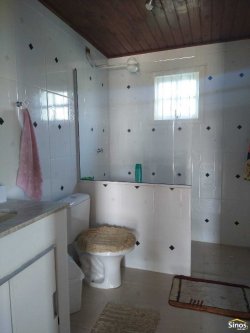 Sítio com 2.500m²  no bairro Lomba Grande 