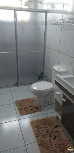 Casa com 02 dormitórios no bairro Rondônia 