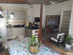Casa com 03 dormitórios no bairro Feitoria  