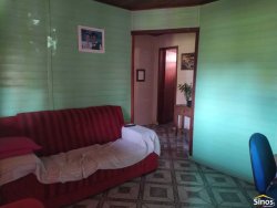 Casa com 03 dormitórios no bairro Feitoria  