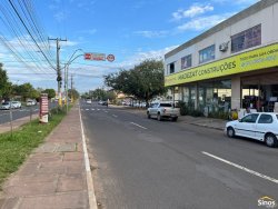 Terreno com casa no bairro Feitoria  