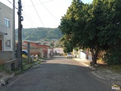 Terreno com casa antiga no bairro Vila Nova  