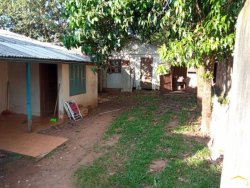 Terreno com casa antiga no bairro Vila Nova  