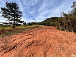 Sítio com 2,00 hectares em Lomba Grande 