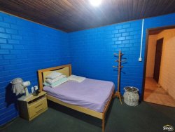 Sobrado com 04 dormitórios no bairro Vila Nova  