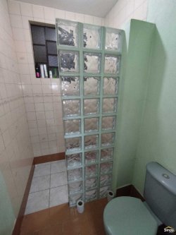 Sobrado com 04 dormitórios no bairro Vila Nova  