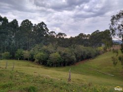 Sítio com 2,00 hectares em Lomba Grande 