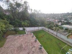 Sobrado com 07 dormitórios para locação no bairro Rincão 