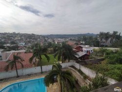 Sobrado com 07 dormitórios para locação no bairro Rincão 