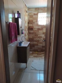 Casas com 02 dormitórios no bairro Jardim Mauá  