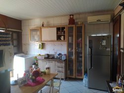 Casas com 02 dormitórios no bairro Jardim Mauá  