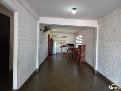 Sobrado com 03 dormitórios no bairro Primavera 