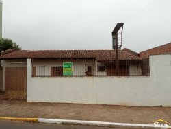 Terreno com casa no bairro Canudos  