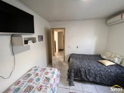 Casa com 02 dormitórios no bairro Canudos 