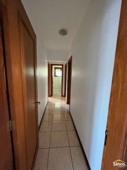 Casa com 03 dormitórios no bairro Feitoria 