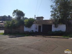 Terreno de 436,26m² com casa no bairro Rondônia  