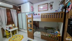 Sítio com 1.388m² no bairro Lomba Grande  