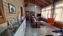 Sítio com 1.388m² no bairro Lomba Grande  