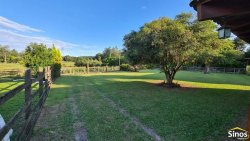 Sítio com 1.388m² no bairro Lomba Grande  